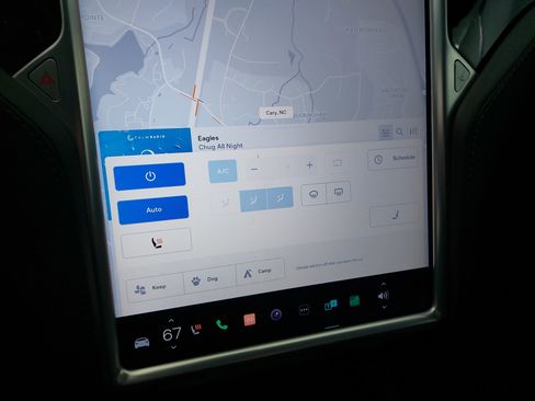 Used 2017 Tesla Model S image 23