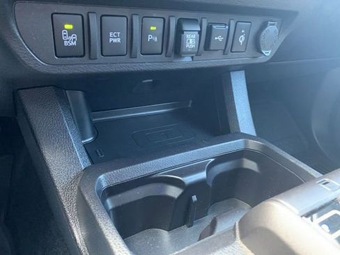 Used 2023 Toyota Tacoma TRD Sport image 41