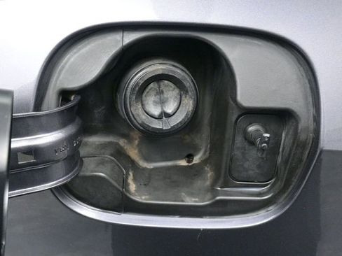 Used 2018 Honda Accord Sport image 14