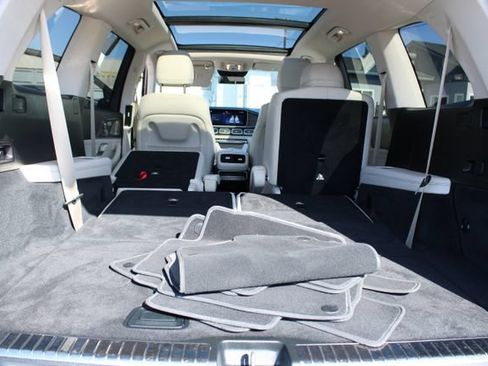 Used 2024 Mercedes-Benz GLS 450 4MATIC image 52