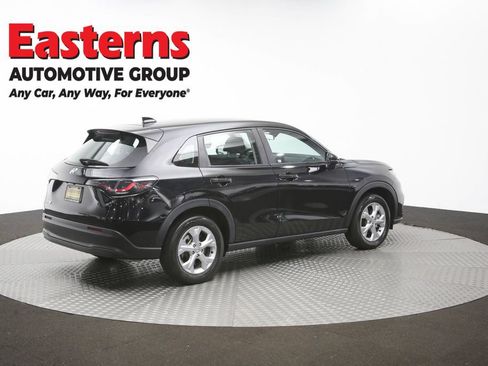 Used 2023 Honda HR-V LX image 40