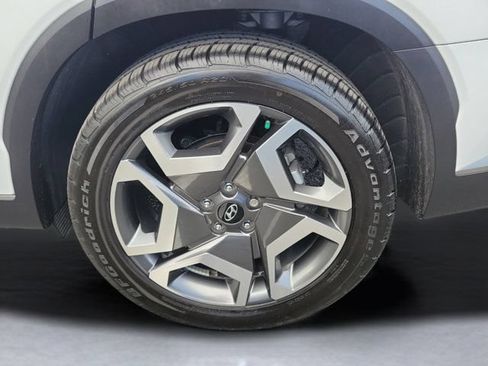 Used 2023 Hyundai Palisade SEL w/ Premium Package FWD image 8