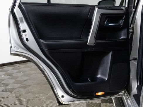 Used 2014 Toyota 4Runner Limited image 35