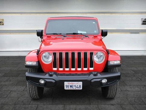 Used 2020 Jeep Wrangler Unlimited Sahara AWD/4WD image 2
