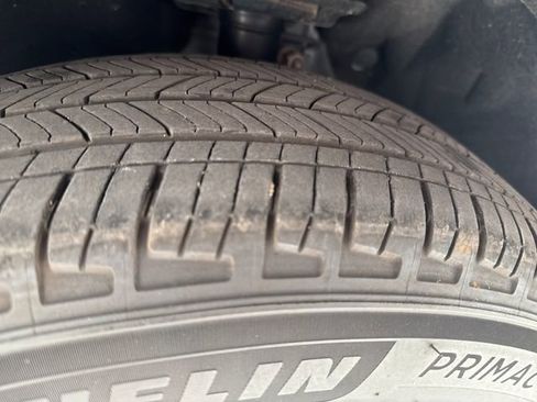 Used 2025 Ford Escape ST-Line image 25