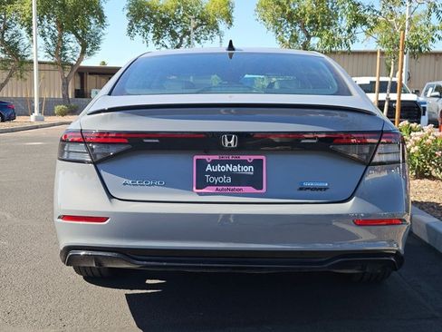 Used 2023 Honda Accord Sport image 7