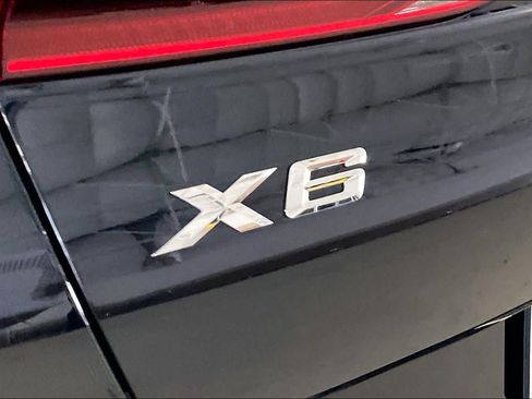 Used 2025 BMW X6 xDrive40i AWD/4WD image 31