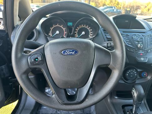 Used 2018 Ford Fiesta S FWD image 22
