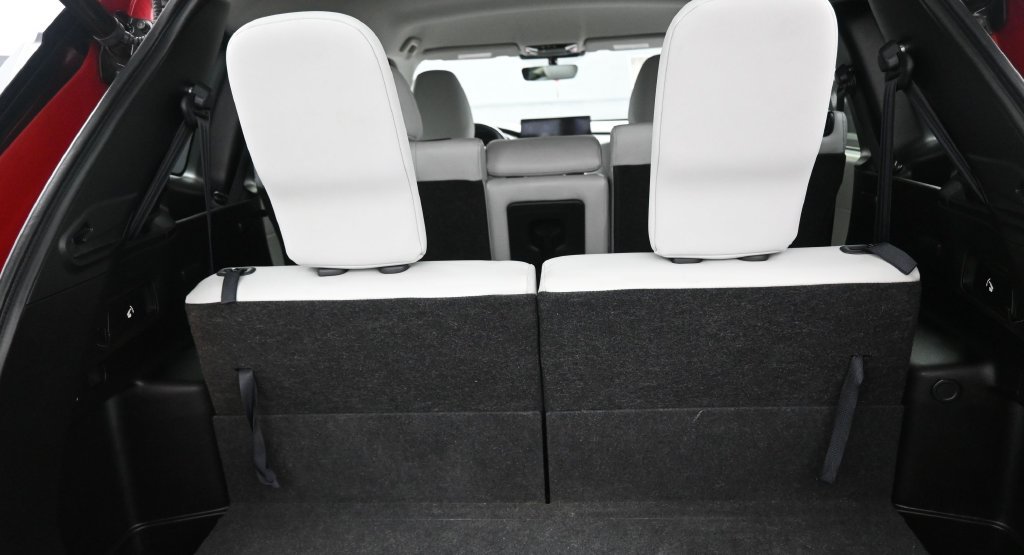 Used 2025 Mitsubishi Outlander SE FWD image 24