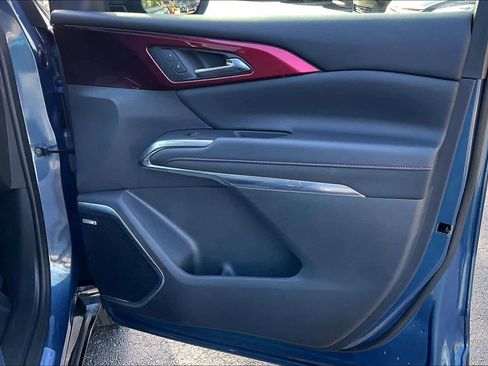 Certified 2024 Chevrolet Traverse RS w/ LPO, Floor Liner Package image 23