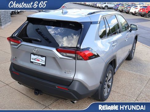 Used 2025 Toyota RAV4 XLE Premium w/ Weather Package AWD/4WD image 6