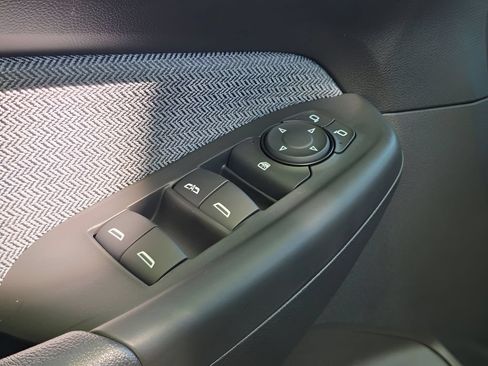 New 2026 Chevrolet TrailBlazer LT w/ LT Cold Weather Package FWD image 13