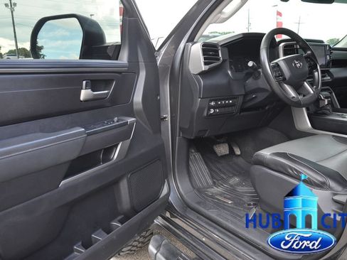 Used 2023 Toyota Tundra SR5 AWD/4WD image 11