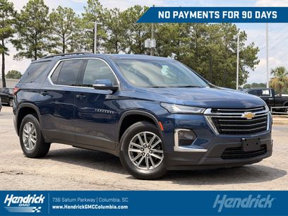 Used 2023 Chevrolet Traverse LT