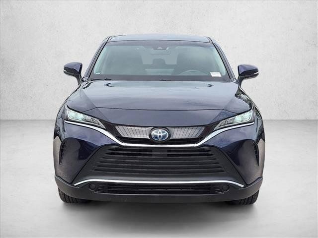 Used 2021 Toyota Venza LE AWD/4WD image 2