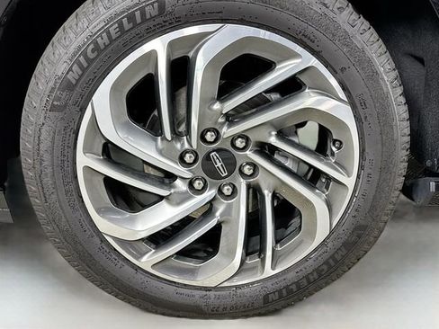 New 2025 Lincoln Navigator Reserve image 34