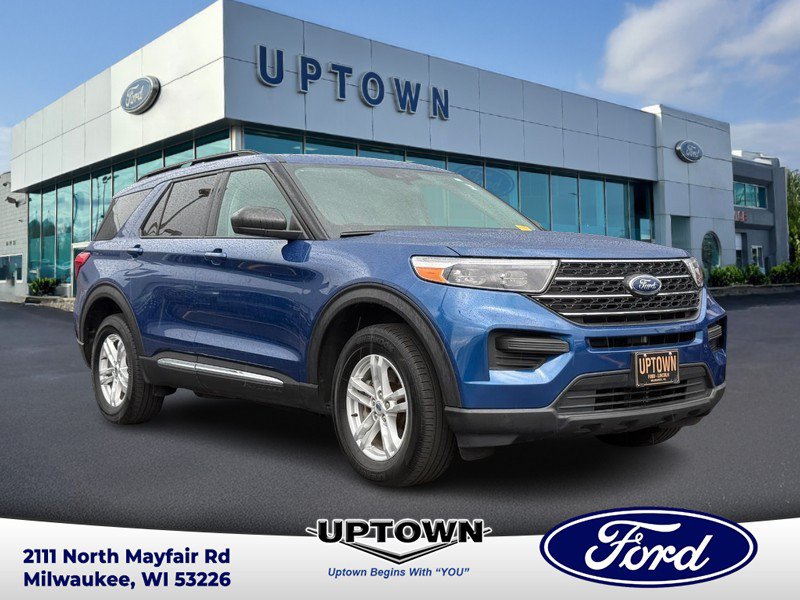 Used 2023 Ford Explorer XLT w/ Class IV Trailer Tow Package AWD/4WD image 1