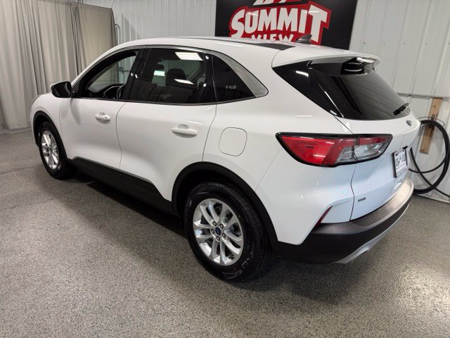 Used 2021 Ford Escape SE FWD image 6