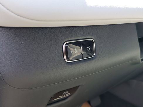 New 2026 Lincoln Navigator Black Label AWD/4WD image 15