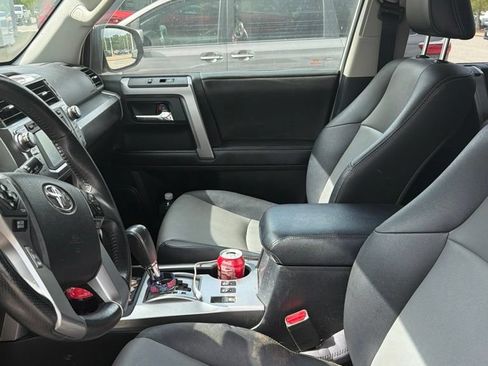 Used 2014 Toyota 4Runner SR5 Premium w/ Convenience Package AWD/4WD image 8