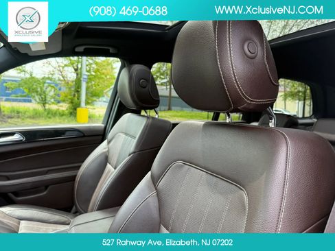 Used 2017 Mercedes-Benz GLS 450 4MATIC image 10
