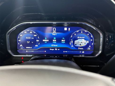 Used 2022 Chevrolet Silverado 1500 LT image 14