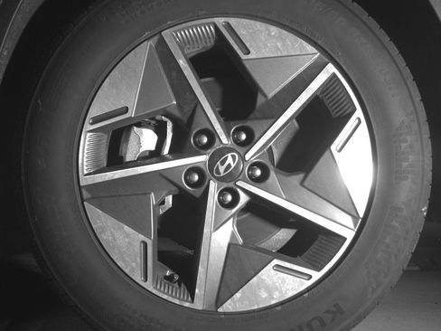 Used 2025 Hyundai Tucson SEL FWD image 12