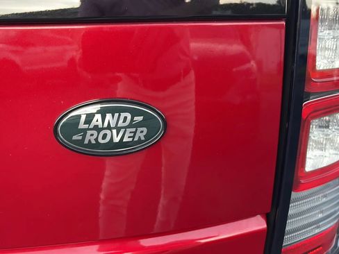 Used 2016 Land Rover Range Rover HSE image 29