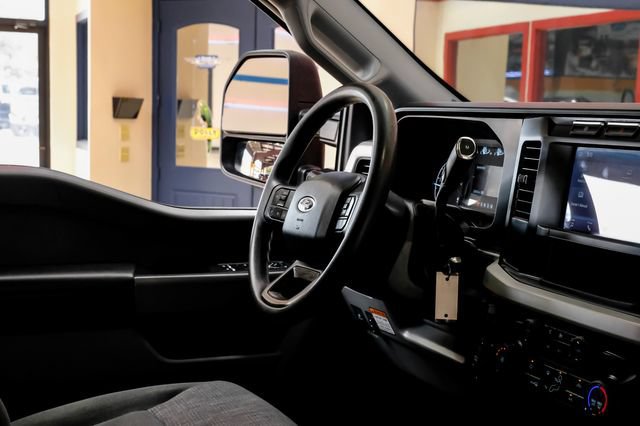 Used 2023 Ford F450 XLT w/ XLT Value Package AWD/4WD image 15