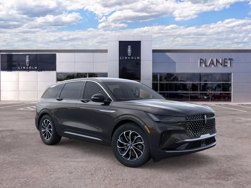 New 2026 Lincoln Nautilus Premier AWD/4WD image 7