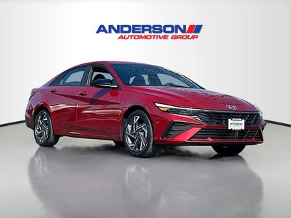 New 2025 Hyundai Elantra SEL