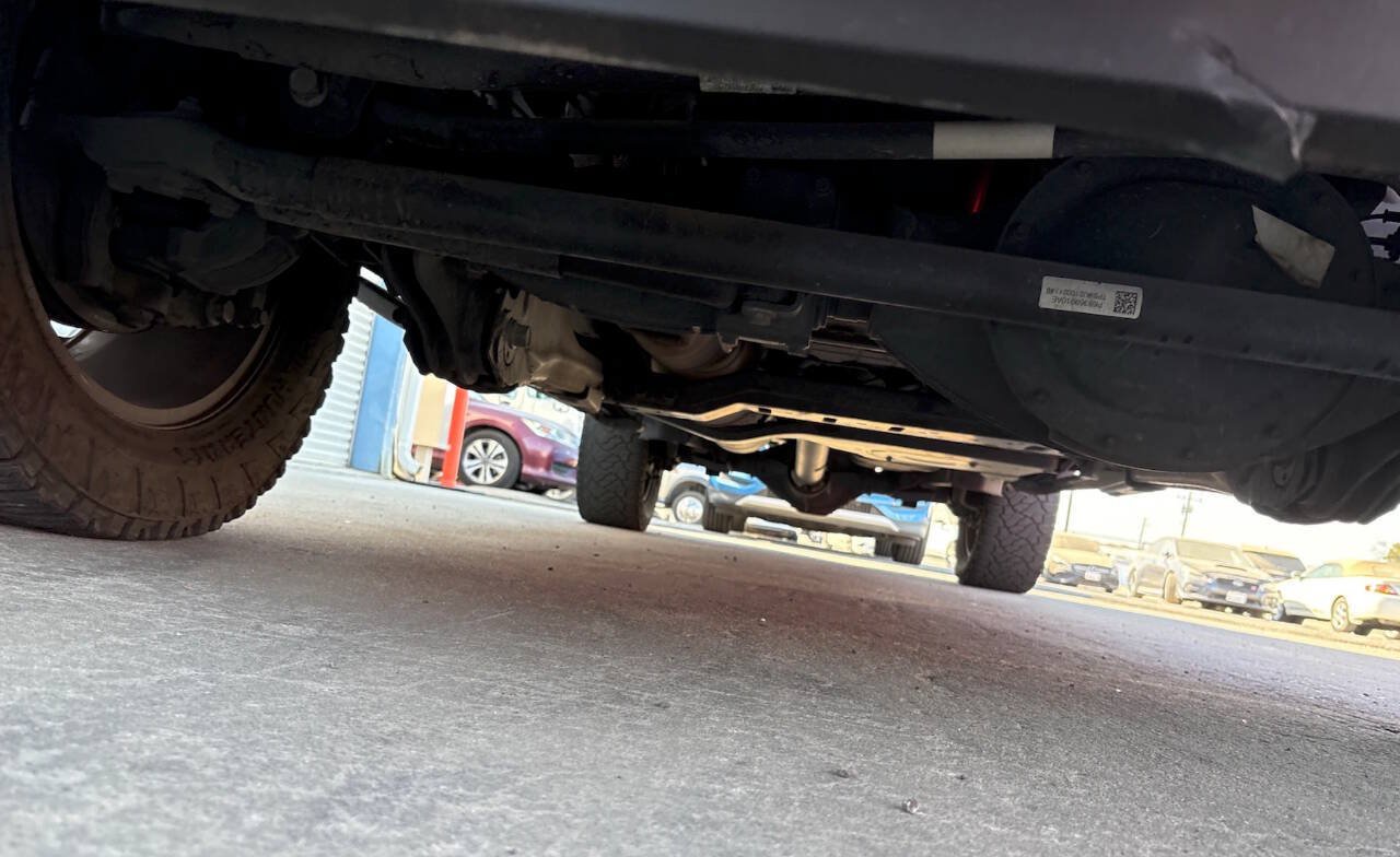 Used 2020 RAM 2500 Limited AWD/4WD image 9