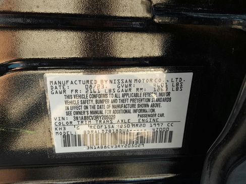 Used 2024 Nissan Sentra SV FWD image 17