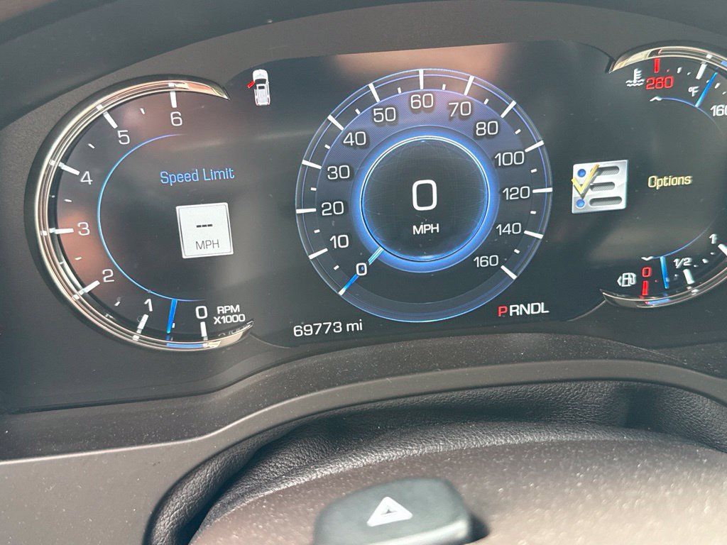 Used 2017 Cadillac Escalade Luxury AWD/4WD image 22