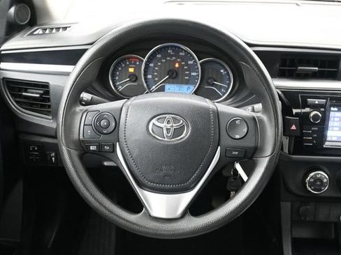 Used 2016 Toyota Corolla L FWD image 23