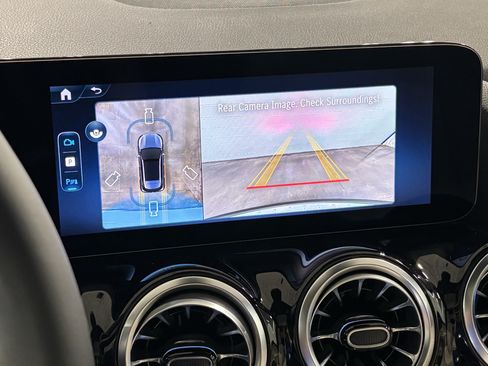 New 2026 Mercedes-Benz GLA 250 image 21