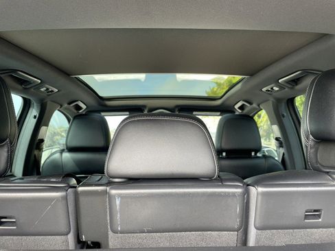 Used 2017 Porsche Cayenne Platinum Edition image 29