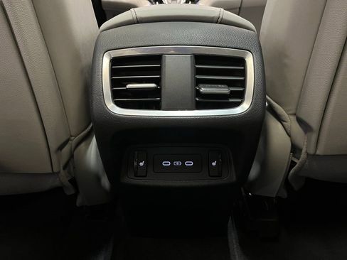Used 2022 Acura RDX AWD w/ Advance Package image 16
