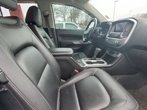 Used 2019 Chevrolet Colorado ZR2 w/ Colorado ZR2 Bison Edition image 4