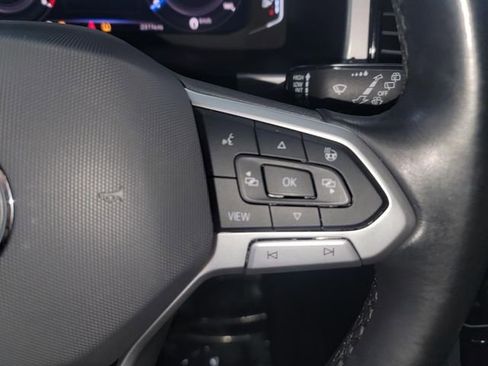 Used 2020 Volkswagen Atlas Cross Sport SEL Premium image 18