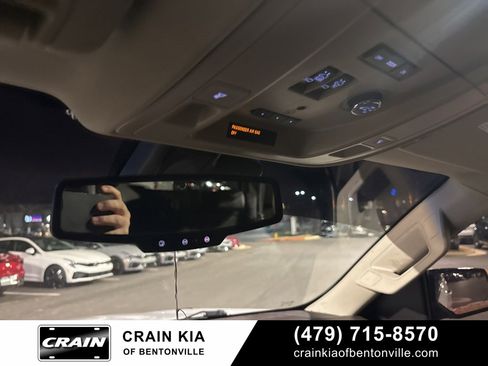 Used 2016 GMC Yukon Denali image 25