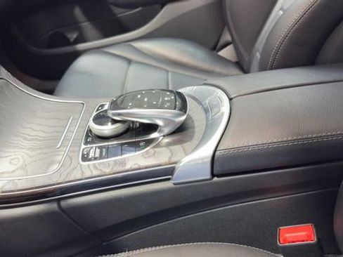 Used 2015 Mercedes-Benz C 300 Sedan w/ Sport Package image 31