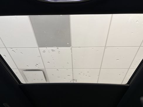 Used 2022 Jeep Grand Cherokee L Overland w/ Luxury Tech Group IV image 19