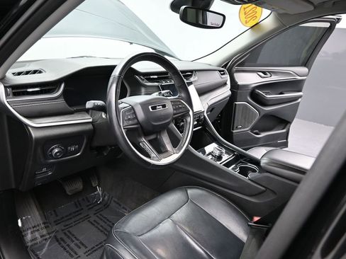 Used 2021 Jeep Grand Cherokee L Limited w/ MOPAR Finishing Package image 20