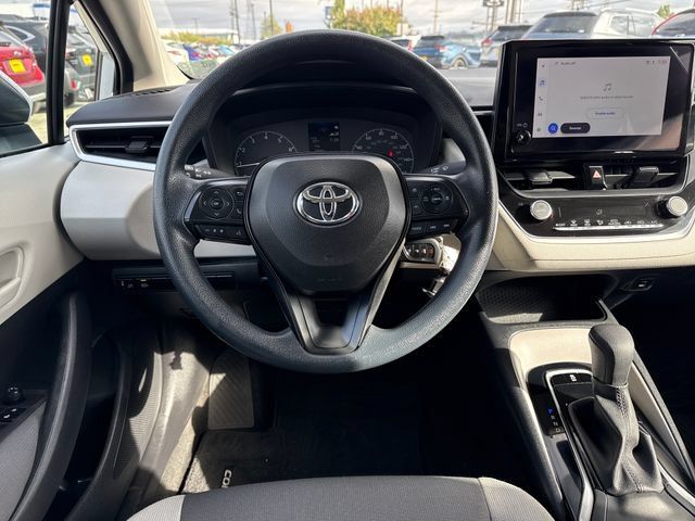 Used 2023 Toyota Corolla LE FWD image 17