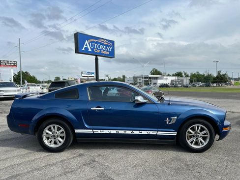 Used 2006 Ford Mustang Coupe RWD image 4