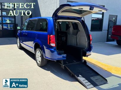 Used 2018 Dodge Grand Caravan SE w/ Power Convenience Group I