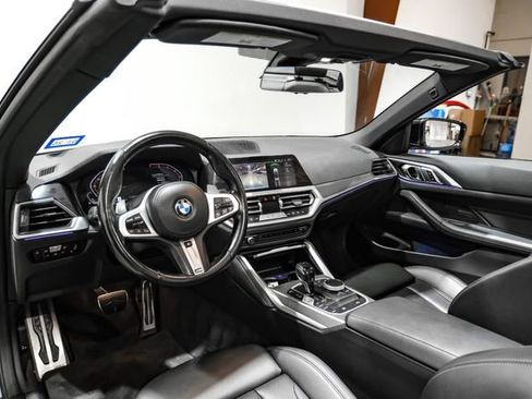 Used 2022 BMW 430i Convertible w/ M Sport Package image 3