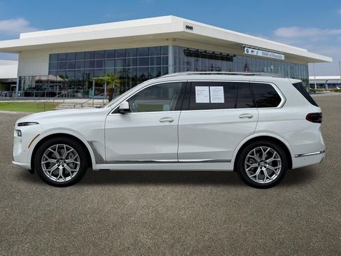 Certified 2024 BMW X7 xDrive40i AWD/4WD image 6