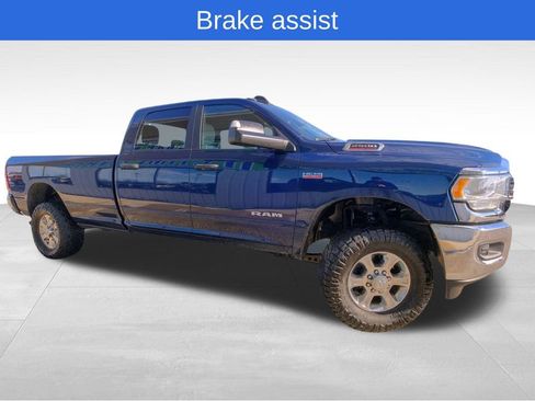 Used 2022 RAM 2500 Big Horn w/ Level A Equipment Group image 9